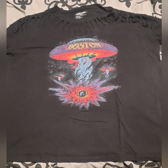 Tops - Boston band t-shirt 3